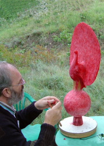 Mortuary monument with Peacock.  2007, Hans Grootswagers
